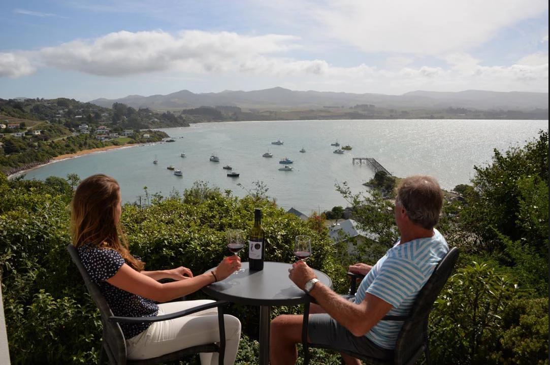 Three Bays Apartment Moeraki Exterior photo